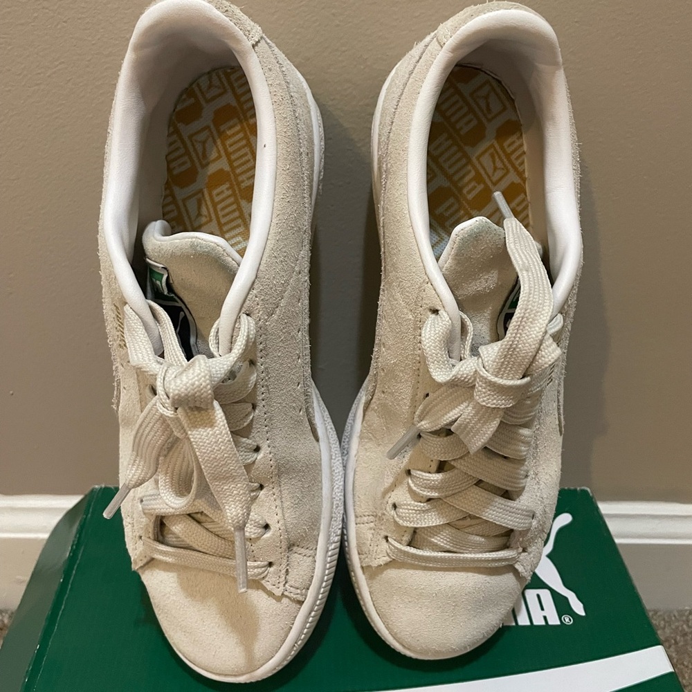 Puma Women’s Cream Sneakers - Picture 3 of 12